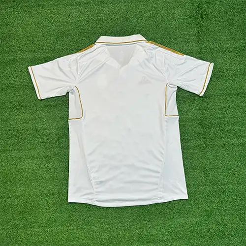 Camiseta local del Real Madrid de la temporada 2011-12, n.º 4 2011-12 Real Madrid シーズン ホームユニフォーム - Imagen 4